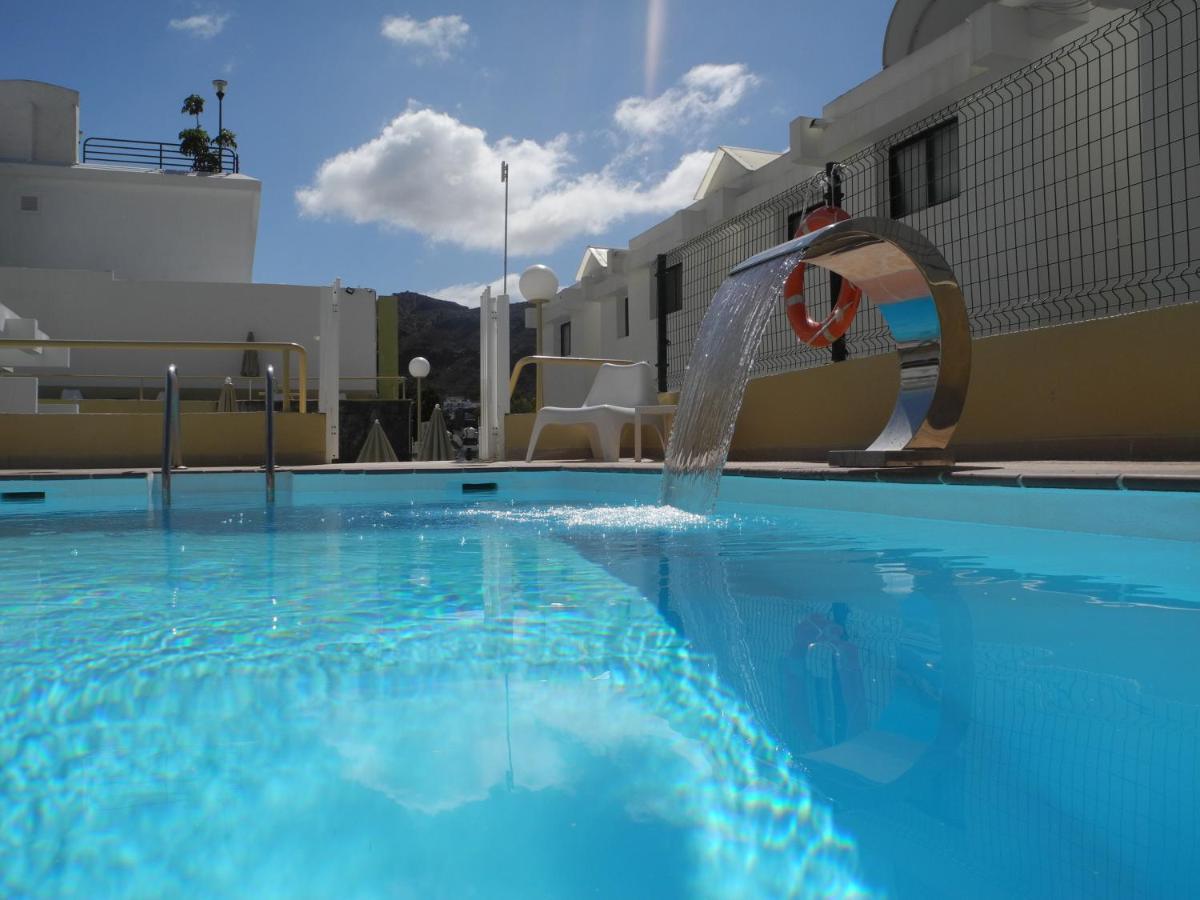 Apartamentos Los Mocanes Puerto Rico  Dış mekan fotoğraf